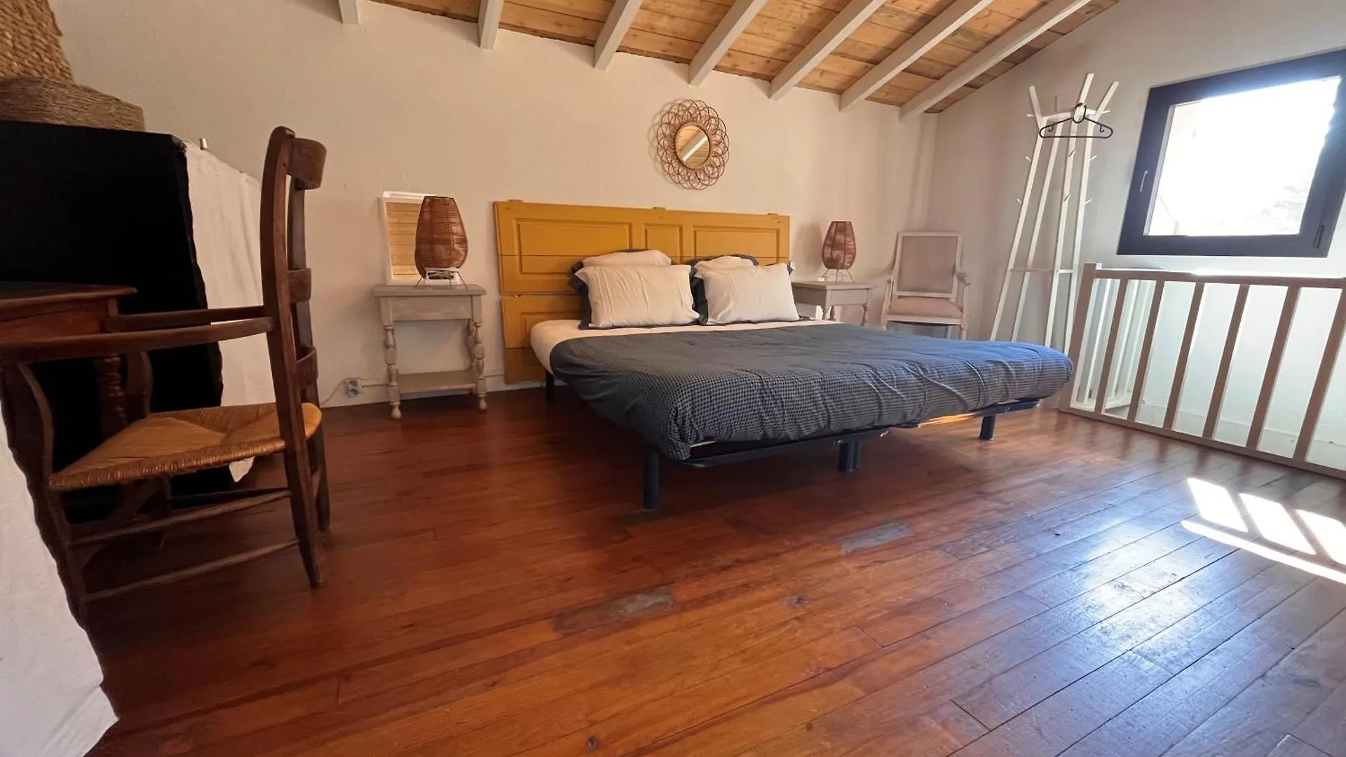 Holiday home Bastidon Provencal En Plein Coeur De La Foret A Aix-En-Provence Le Tholonet France